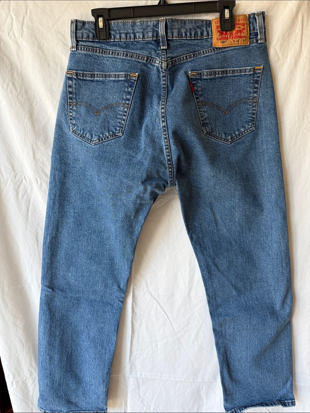 Levi's 505 Relaxed Fit Medium Blue Denim Jeans 35x30